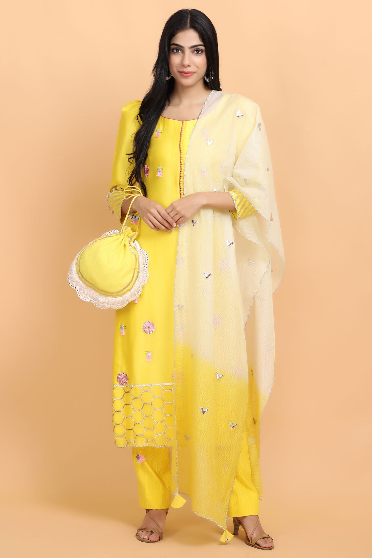 Buy Arpita SulakshanaGota Work Jaal Kurta Set